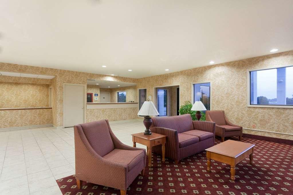 Days Inn & Suites By Wyndham Wynne Interiér fotografie